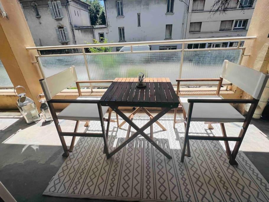Logement A 10 Minutes A Pied De La Gare Centre Avignon Exterior foto